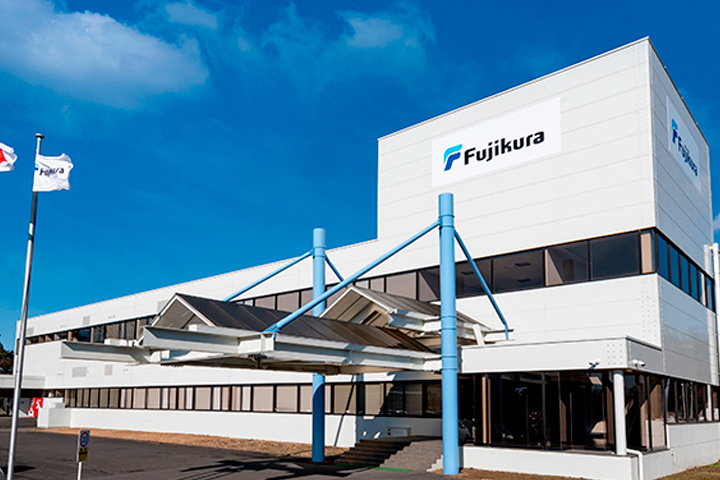 株式会社フジクラハイオプト石岡工場の外観写真