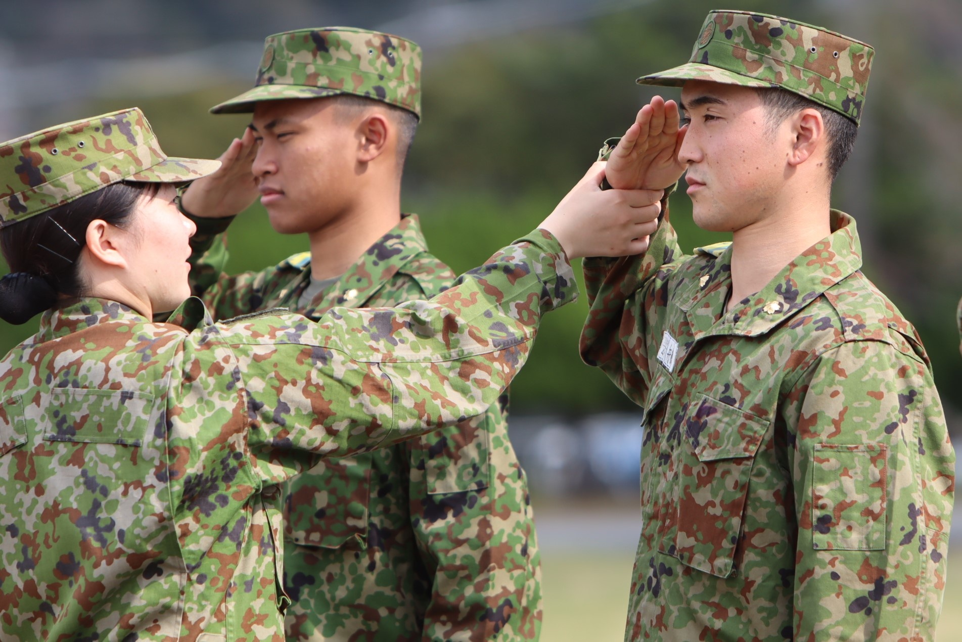 自衛隊員募集