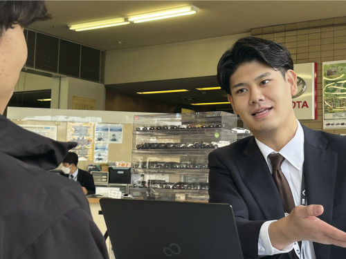 新潟トヨペット①
