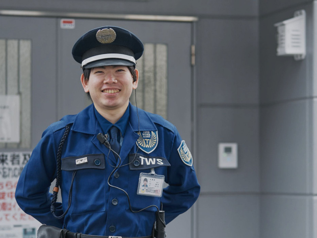 東洋ワークセキュリティ　若手男性警備員