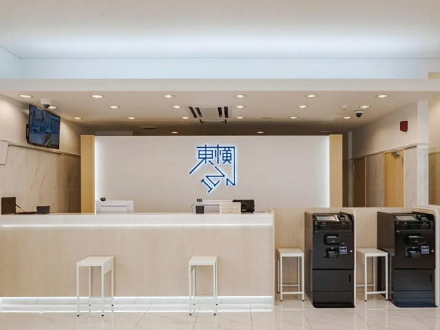 フロント