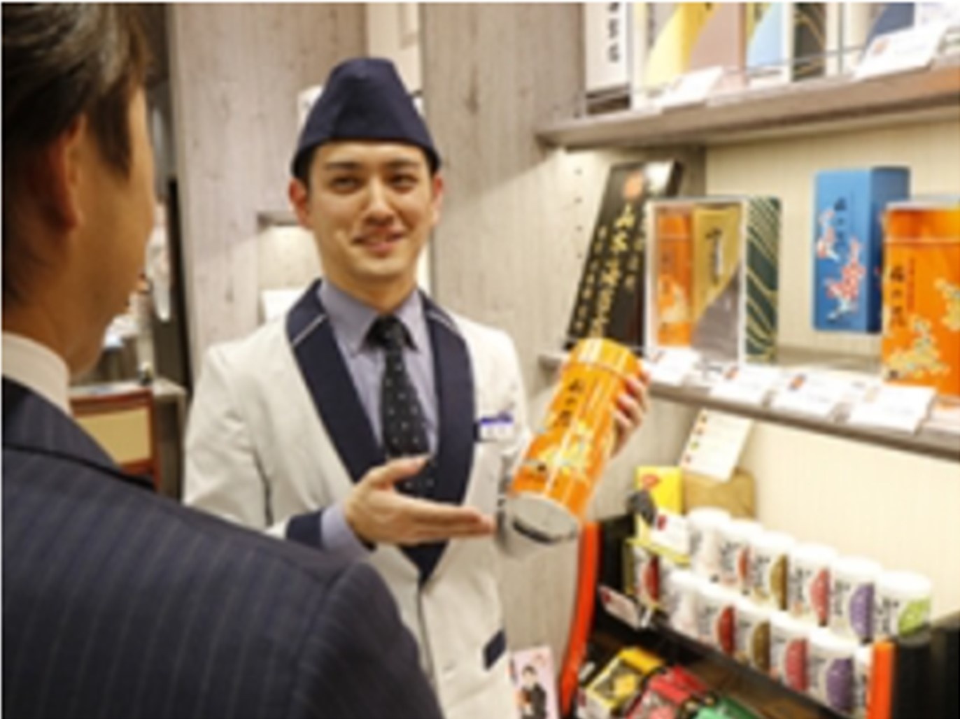 販売