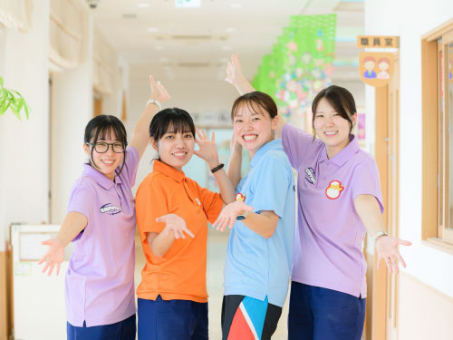 川越白ゆり幼稚園の職員
