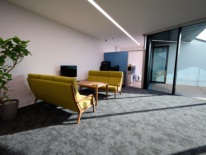 ディー・オー・エス04