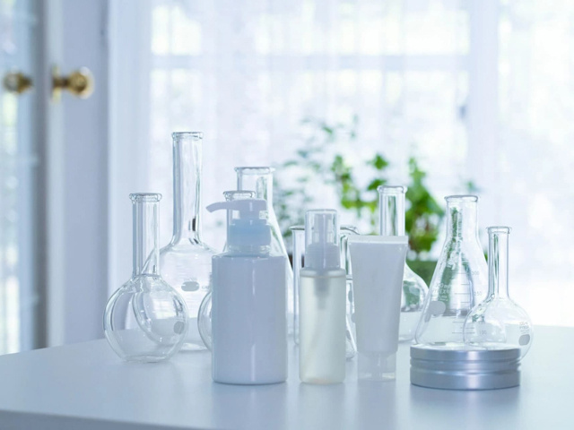 LUCOSMETICS　製品写真