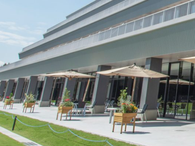 熊谷スポーツホテルの外観写真