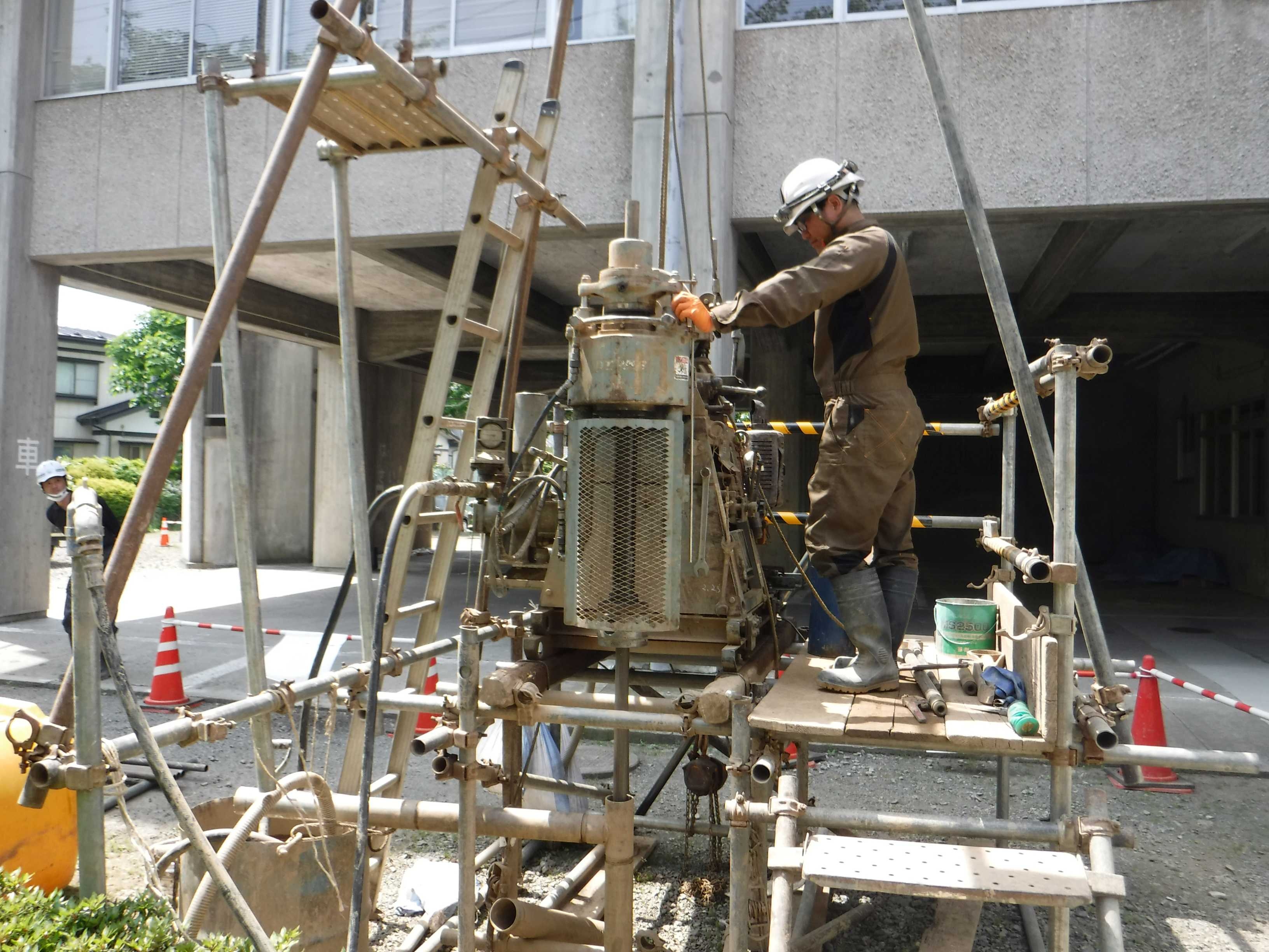 共同地質センター2