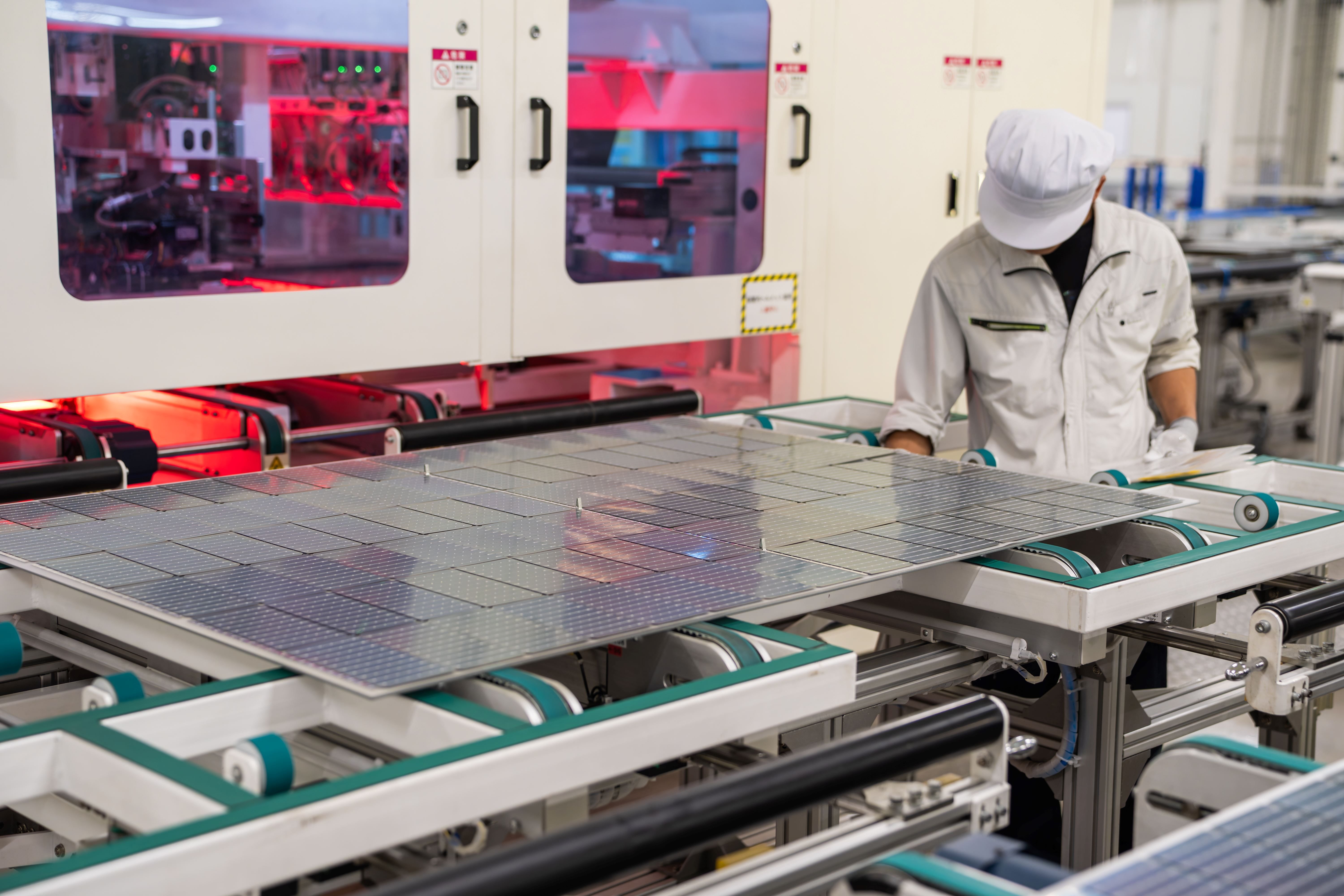 長州産業_作業風景_2