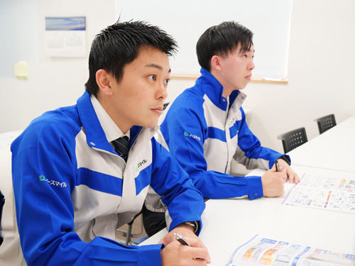 男性スタッフ2名