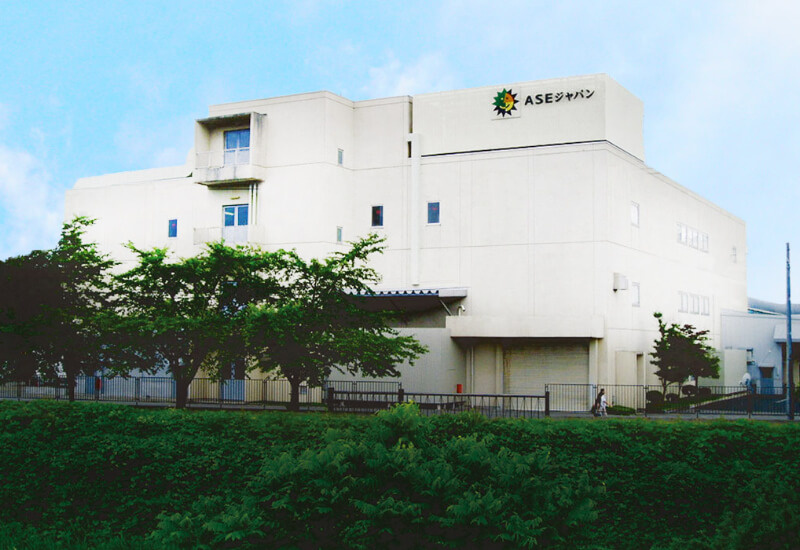 社屋の外観写真