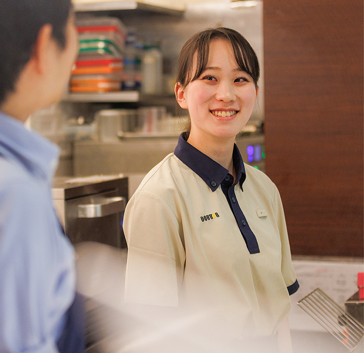 ドトールコーヒー店舗スタッフ