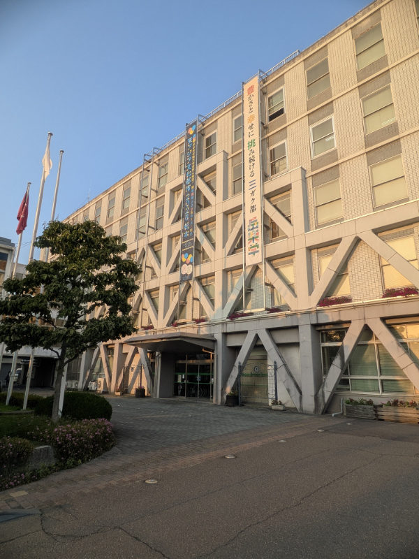 市役所外観