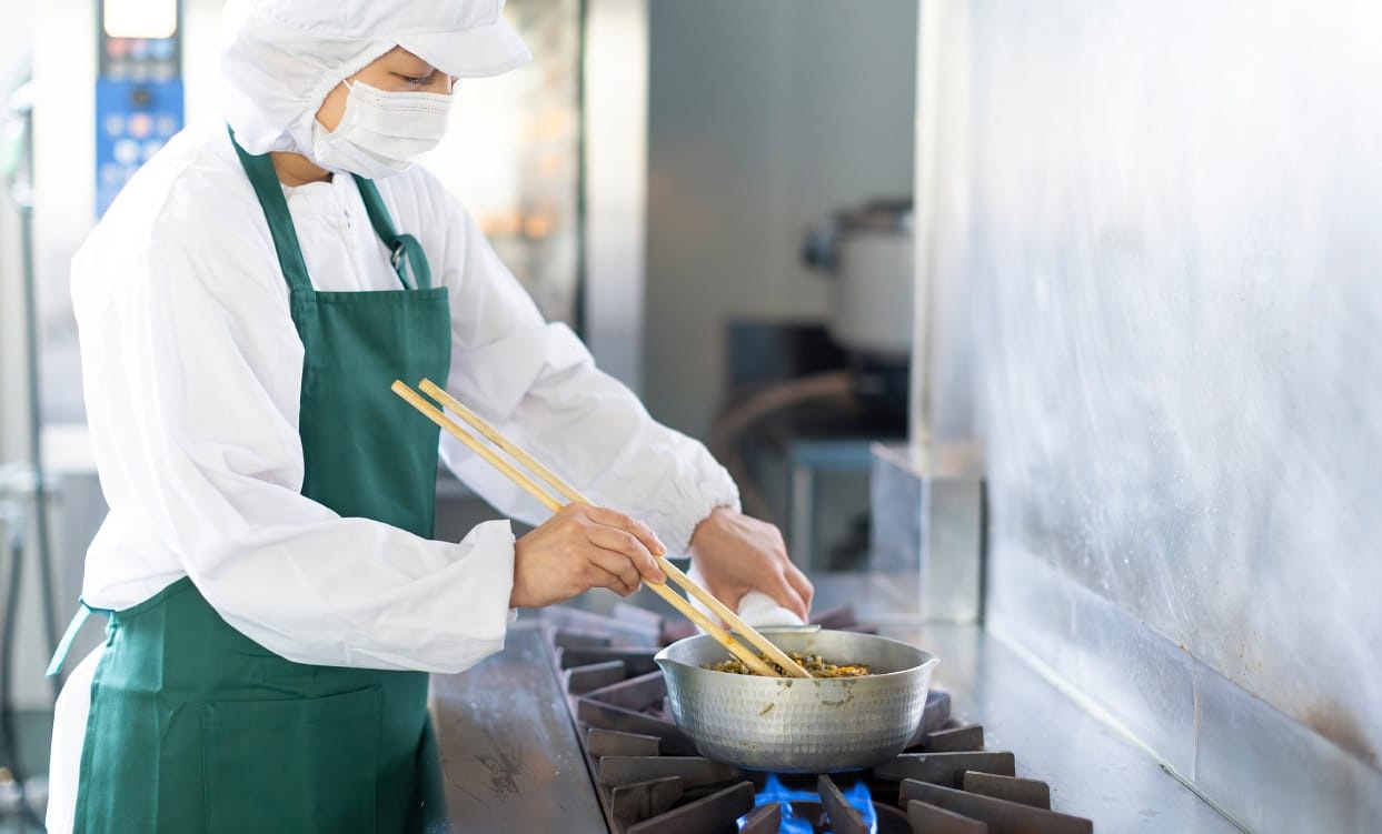 給食センタースタッフ２