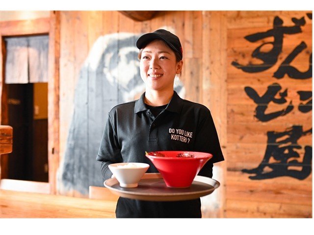 ラーメン屋さんのホール
