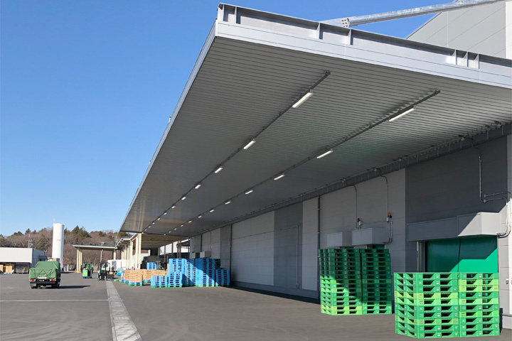 倉庫の外観写真