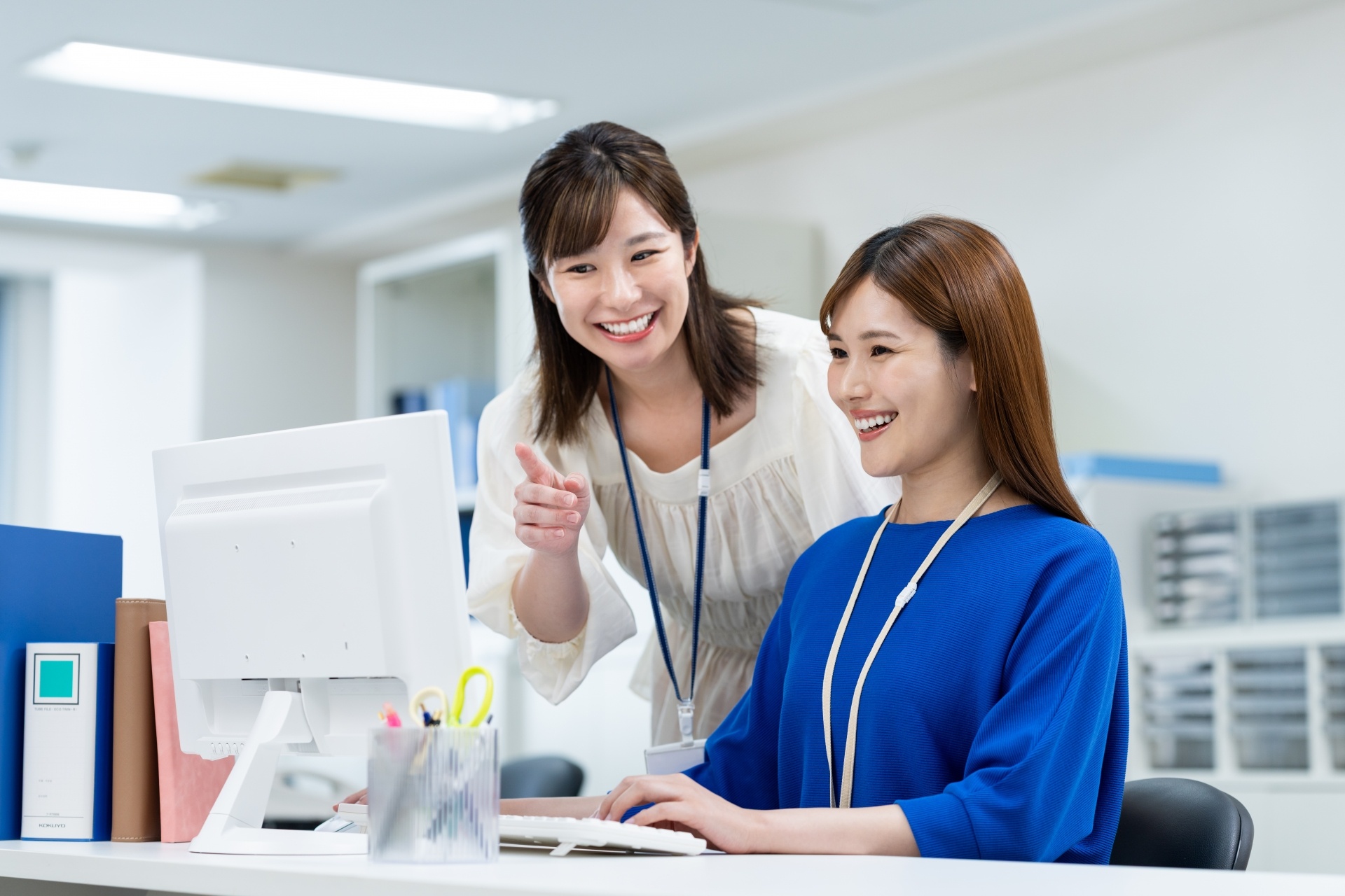事務・女性