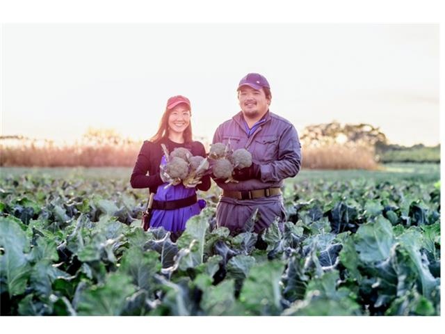 農作業スタッフ男女