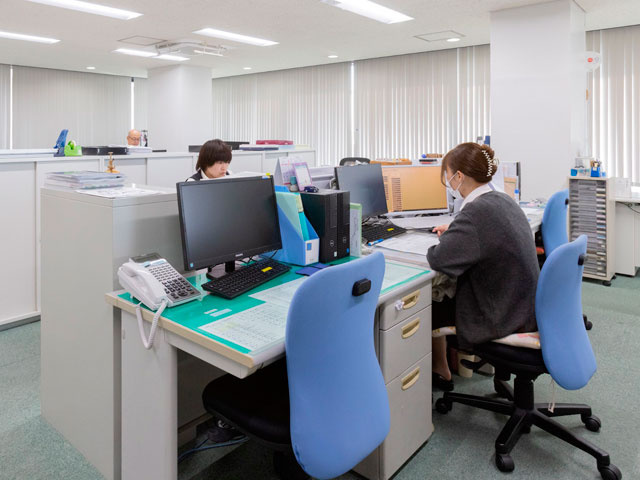 事務正社員募集