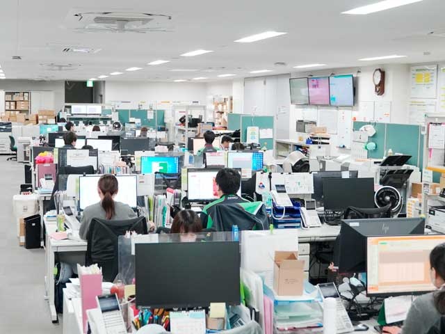 事務所内