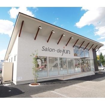 サロンドジュン中居店　外観