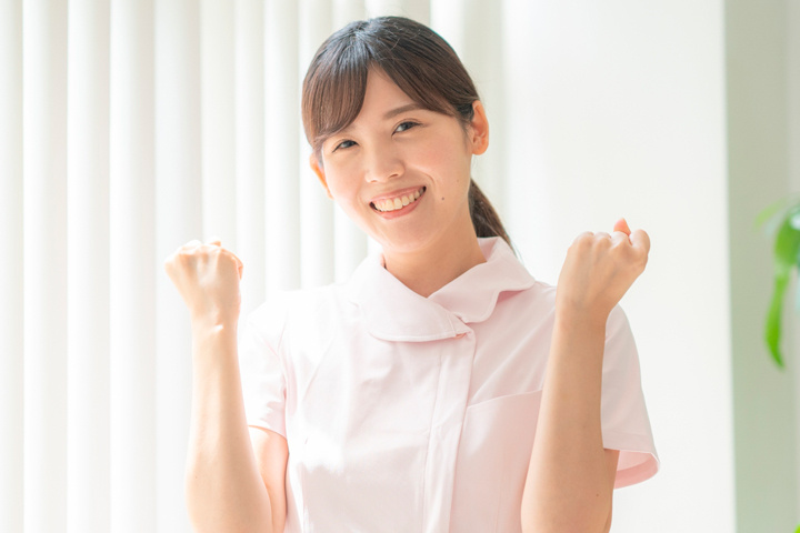 笑顔の看護職員