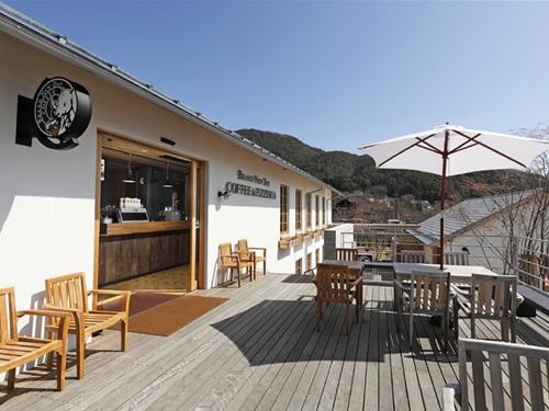 カフェ正社員の募集内容 山梨県南都留郡富士河口湖町 株式会社rhinocerosの採用 求人情報