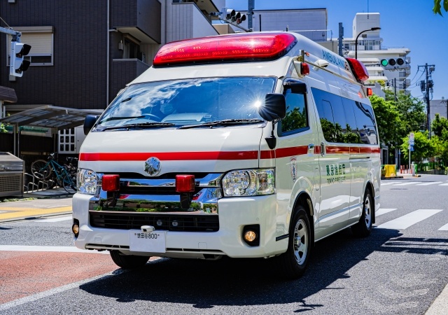 アーマン様　救急車画像