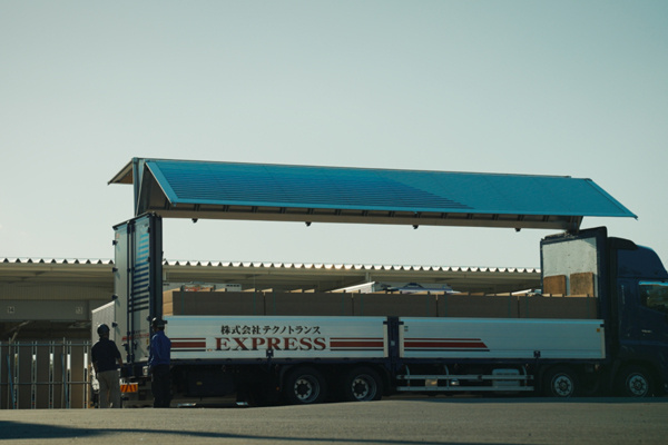ウイング車