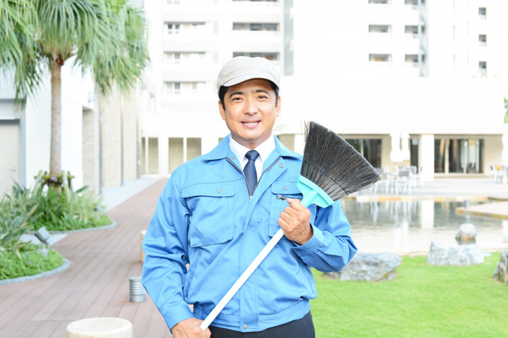 清掃員　男性写真