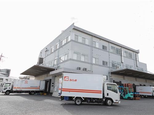 物流センター外観