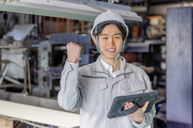工場　男性