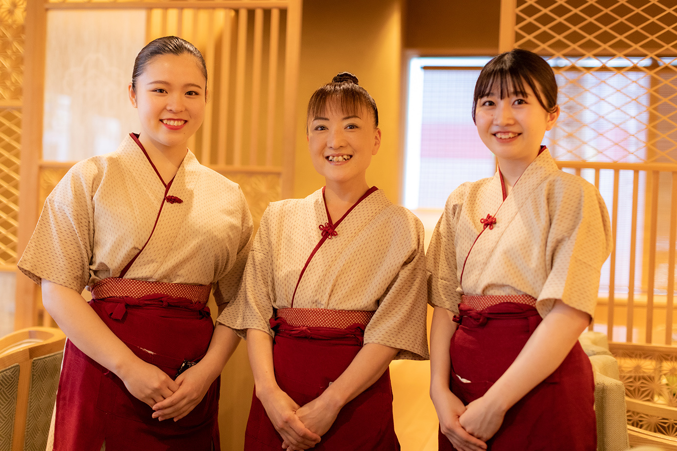 飲食フロアスタッフの募集内容 群馬県館林市 株式会社花山うどんの採用 求人情報