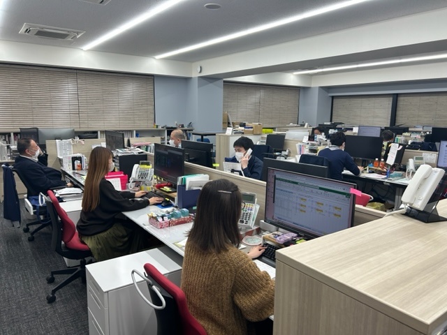 本社